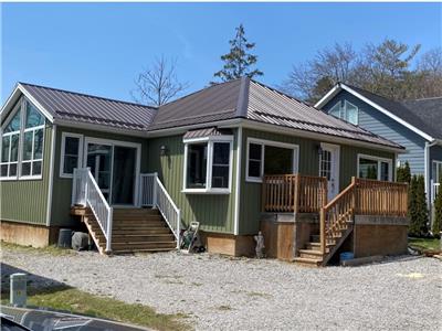 Cottage in Beautiful Turkey Point