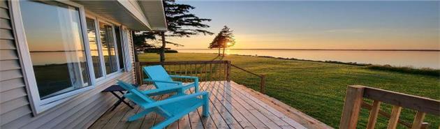 Oceanfront Cottage near Tatamagouche, NS