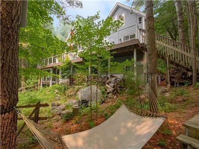Muskoka Pine View - Gorgeous 4BR Cottage w/ Great Swimming, Watercraft & Firepit