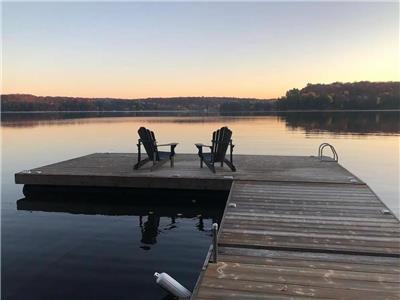 Unique Circular Cottage on Three Mile Lake, Muskoka Lakes (Retreat 360)