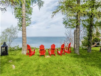 Sunset at SchadeView, lakefront, pet friendly, wifi, AC, Gas fireplace