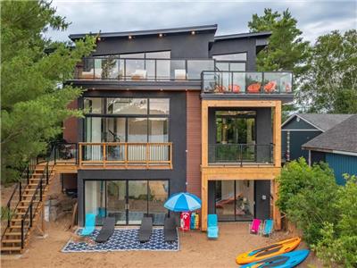 MALIBU IN MUSKOKA!!  Brand new stunning luxury waterfront cottage for rent  14 Guests (Max 8 Adults)