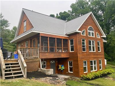 Four Seasons Calabogie Lake House