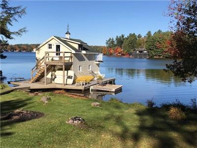 Muskoka Lake Rosseau Cottage with Boathouse Bunkie shallow Waterfront beach Ping Pong Level Lot