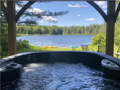 Chalet Priv Bord du Lac avec SPA LC