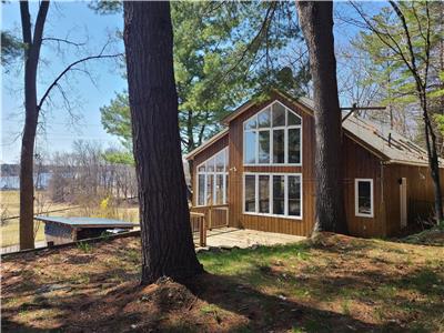 Four Season Recreational Community - Building Lots & Hillside Home in Rideau Lakes