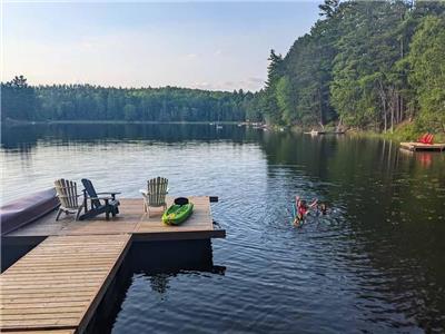 Lucerne Lookout - Pet-Friendly 4BR Cottage w/ Great Swimming, BBQ & Firepit