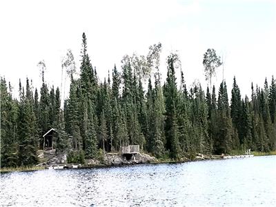 Cozy Riverfront LOG CABIN on Mattagami River, Smooth Rock Falls Ontario * MOVE IN READY *