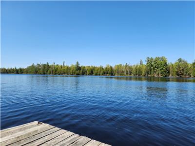 Nord de l'Ontario Bord de l'eau du lac Tilden 3 chambres, salle de bain 4 pices, motoneigistes