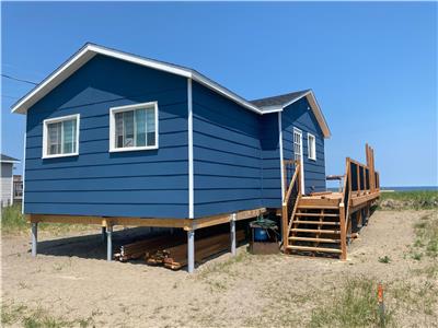 La Petite Maison de Plage Bleue: Location de Maison de Plage  Beresford