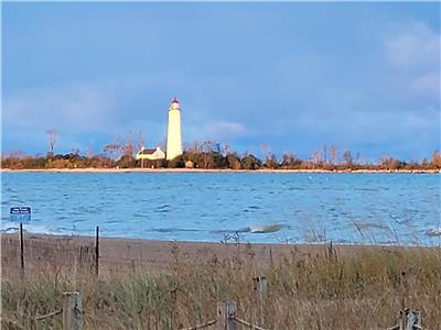 WATERFRONT COTTAGE ON SOUTHAMPTON BEACH- SUMMER 2026