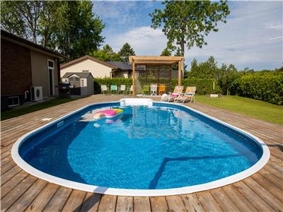 Chalet multifamilial avec piscine prs de Presqu'ile et PEC