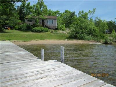 The MUSKOKA COTTAGE