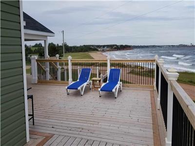 UNIQUE OCEANFRONT HOUSE/COTTAGE WITH 26X40 GARAGE PLUMBED FOR BATHROOM AND 1400 FT2 CUSTOM DECK