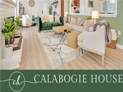 Calabogie House | Private Trails, Pool, BBQ & FirePit on 90 Acres