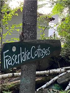 Cozy 2-Bedroom Waterfront Cottage on Fraser Lake - Fishing, Sunsets, Nature