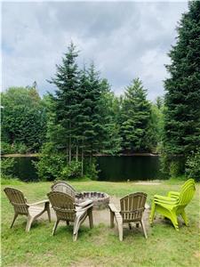 Lovely Waterfront cottage on Muskoka River!