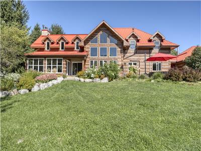 Grand Bend Private Off-Grid Custom Cabin w Swimmable Lake on 100+ Acres