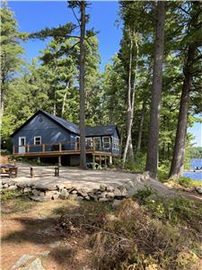 Road access, dock, fishing, lakefront