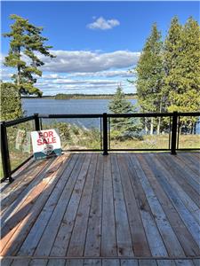 5 New Waterfront Lots Available!! Choice of Floorplan!