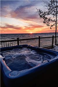 Lake Erie Waterfront Escape w/ Hot Tub, Fireplace + Beautiful Sunset Views