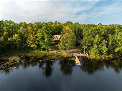 New Sauna with Aroma Therapy at the Waters Edge- Private 2+ Acres with Beach LOADED Amenities