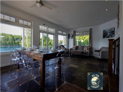 Tobermory Waterfront Cottage Rental on Big Tub Harbour w/ Kayaks & Paddleboard