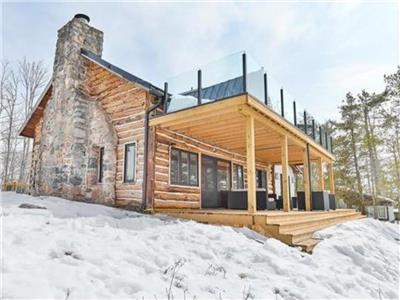 Highview Cottage: Waterside Sunsets on Skootamatta Lake- Your 4 Season East Ontario Retreat