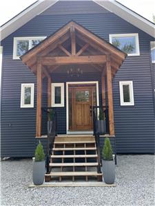 Gorgeous-Modern 4 Season-Severn River Retreat