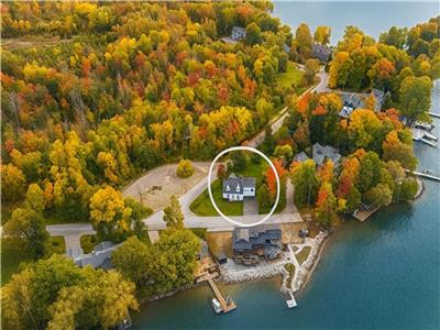 Four Seasons Lake House - (New Arrival)