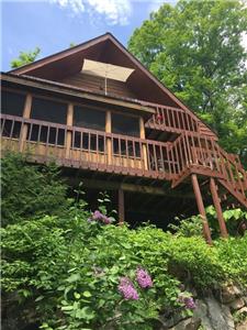 A1-- Calabogie Retreat:  Sleeps 6 adults (plus 2 children)