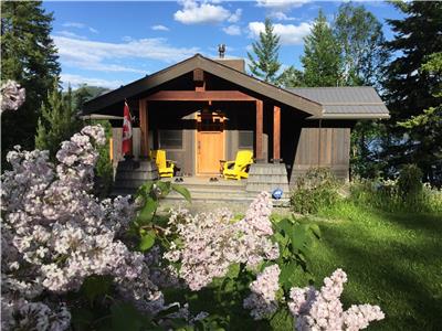 Dick-Meadows Cottage on Canim Lake