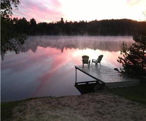 Chalet Lac McColgan - Chalet quatre saisons avec 255 pieds de front de mer priv (Max 4 adultes)