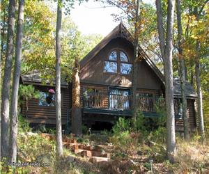 LAKE MUSKOKA ISLAND COTTAGE