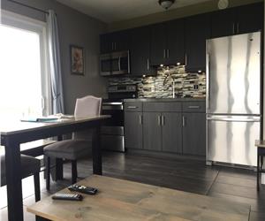 Cottage, Condos , Beach houses , apartments for rent nightly weekly monthly