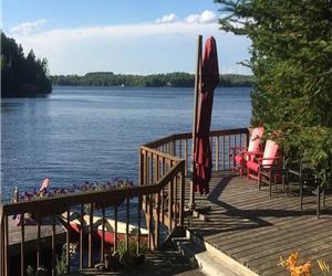 Large 3 Bdrm Lakeside Family Retreat -