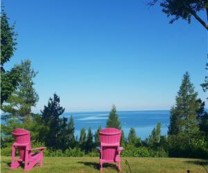 **July 2-9 2022 Available now $4500** LAKEFRONT COTTAGE LAKE HURON GRAND BEND