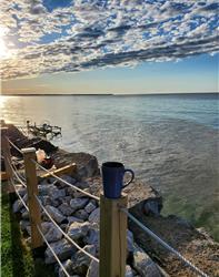 Lake Erie Cottage, what a view from the hot tub  (Dunnville, Portdover area)  Now booking Summer