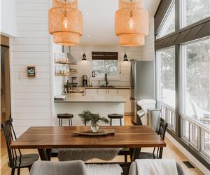 RED FOX LAKEHOUSE - Modern + Rustic on Beautiful Haliburton Lake