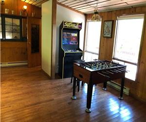 Bar Lounge Suite