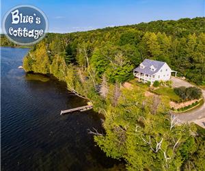 Blue's Cottage-Peculiarly Captivating with Picture Perfect View of the Lake and Sunset