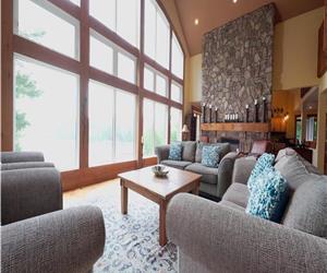 Gorgeous Custom Private 5000 sq ft, Over 300 ft Shoreline On Shadow Lk, Very High End Lake House
