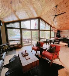 RED PINE LAKEHOUSE- NEW!! 4-Season on Beautiful Haliburton Lake