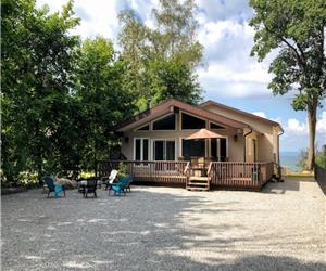 Oasis Beach Cottage-Waterview-Wifi-AC-BBQ-SUP-4 Season