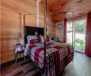 A Relaxing, Peaceful Cottage Resort For Couples/Adults - PLENTY OF JULY AVAILABILITY STILL LEFT