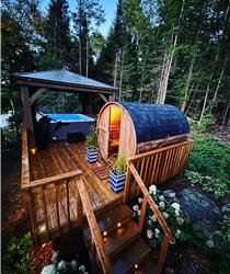 Hot tub/ Sauna - Muskoka cottage - Ahmic Lake - Premier fishing and snowmobile destination