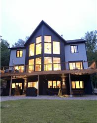 Luxurious New construction Waterfront BEACH, SPA, BILLARD,GAMES