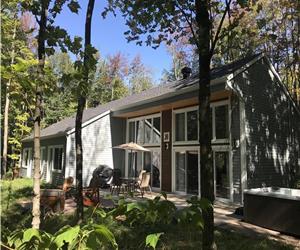Chalets U - Le Malaga - Chalet Accessible - adapté - mobilité réduite - spa - Cantons-de-l'est