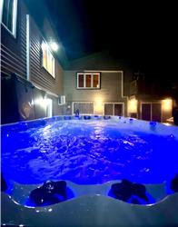 Modern Waterfront Cottage, 13' Hot Tub/Swim Spa, Sleeps 19 Max, 2 Kitchens