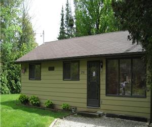 A Cozy Cottage on Cole